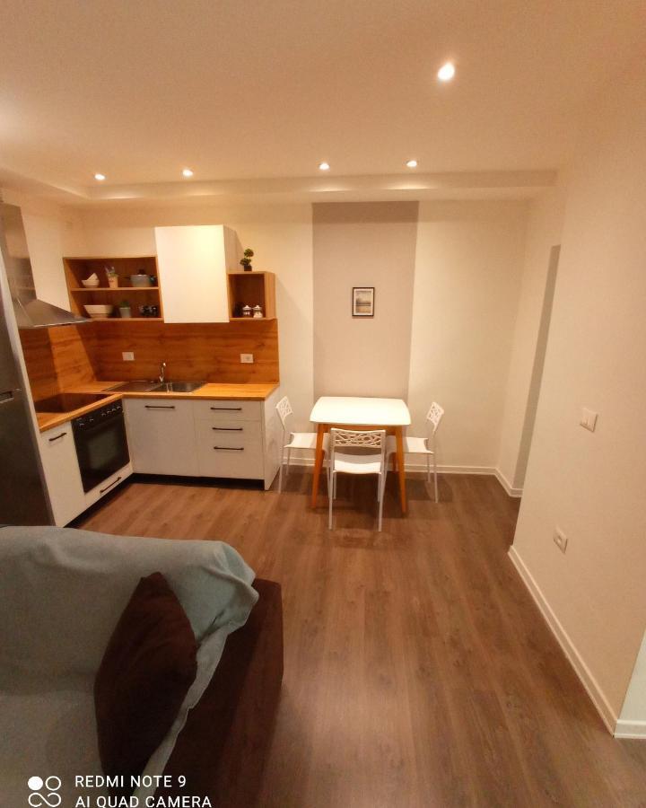 Tirana Apartment Garda Exterior photo