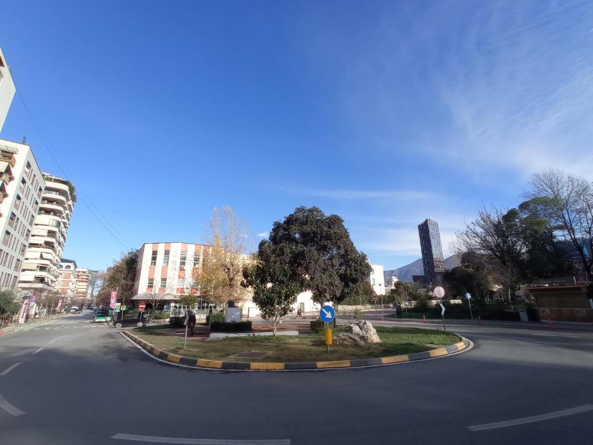 Tirana Apartment Garda Exterior photo